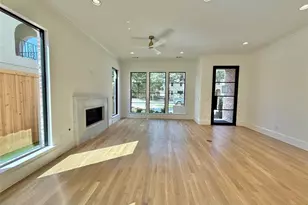 4423 Emerson Ave, University Park, TX 75205 - Photo 2