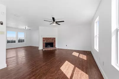 1422 Mill Branch Drive, Garland, TX 75040 - Photo 6