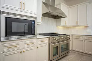 8066 Park Ln, Dallas, TX 75231 - Photo 8