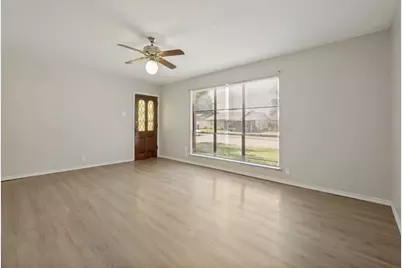 3717 Sidney Drive, Mesquite, TX 75150 - Photo 2