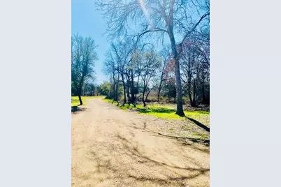 1332 County Road 3660, China Spring, TX 76633 - Photo 10