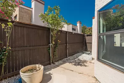 525 Ranch Trail #146, Irving, TX 75063 - Photo 32
