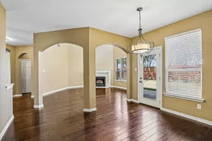 11384 Eaglebend Ln, Frisco, TX 75035 - Photo 4