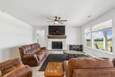 8382 Abner Road, Oak Ridge, TX 75161 - Photo 6