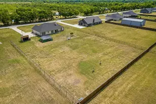 8382 Abner Rd, Oak Ridge, TX 75161 - Photo 32
