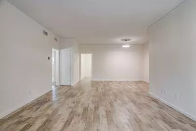 4312 Bellaire Drive S #219, Fort Worth, TX 76109 - Photo 6