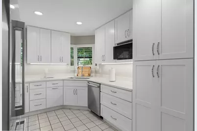 3315 Water Oak Court, Farmers Branch, TX 75234 - Photo 2
