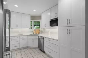 3315 Water Oak Ct, Farmers Branch, TX 75234 - Photo 2
