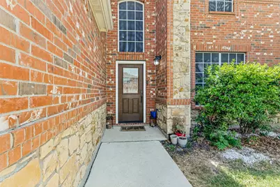 5712 Mountain Stream Trail, Fort Worth, TX 76244 - Photo 2