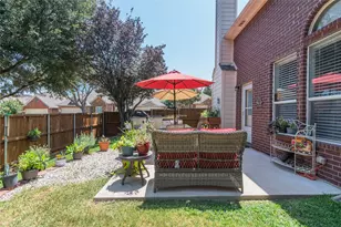 1900 Stonecourt Dr, Bedford, TX 76021 - Photo 30