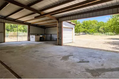901 E Dallas Avenue, Cooper, TX 75432 - Photo 26