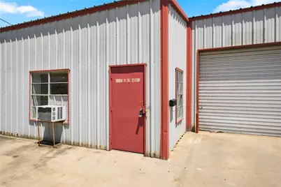 901 E Dallas Avenue, Cooper, TX 75432 - Photo 38