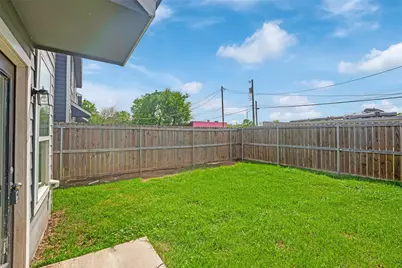 1608 Ash Crescent Street, Fort Worth, TX 76104 - Photo 18