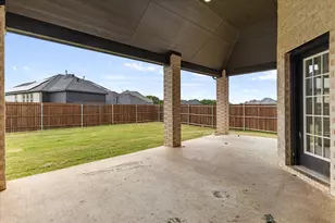 1600 Lake Grove Dr, Little Elm, TX 75068 - Photo 16