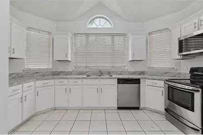 2323 Weatherby Drive, Mesquite, TX 75181 - Photo 2