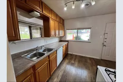 600 Lake Drive, Lake Dallas, TX 75065 - Photo 6