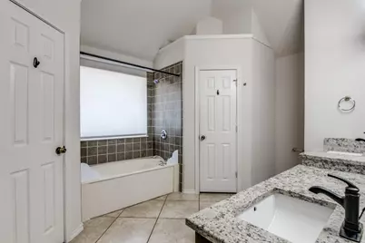 4500 Saddlebrook Drive, Carrollton, TX 75010 - Photo 18