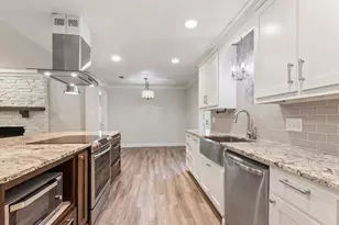 2301 Huntington Dr, Plano, TX 75075 - Photo 10