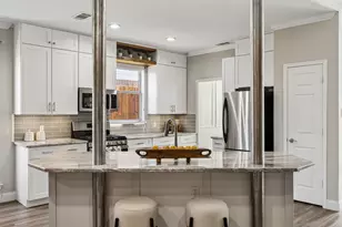 804 Summit Pointe, Lewisville, TX 75077 - Photo 8