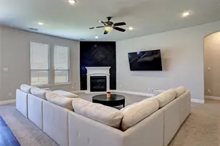 2707 Lazy Pne Ln, Arlington, TX 76001 - Photo 6