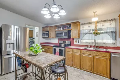 4406 Appletree Court, Granbury, TX 76048 - Photo 12