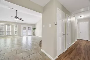 630 Berkley Dr, Grapevine, TX 76051 - Photo 4