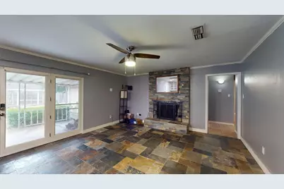 113 E Avenue C, Waxahachie, TX 75165 - Photo 10