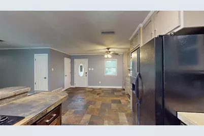 113 E Avenue C, Waxahachie, TX 75165 - Photo 8
