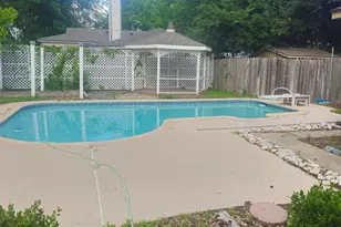 113 E Ave C, Waxahachie, TX 75165 - Photo 34