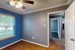113 E Ave C, Waxahachie, TX 75165 - Photo 18