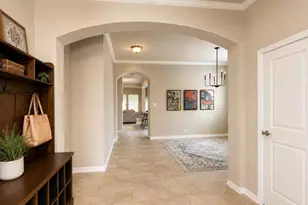 7015 Chackbay Ln, Dallas, TX 75227 - Photo 2