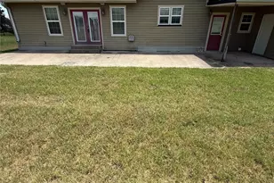 648 S Ctr St, Buffalo, TX 75831 - Photo 14