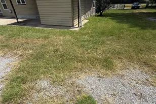 648 S Ctr St, Buffalo, TX 75831 - Photo 18