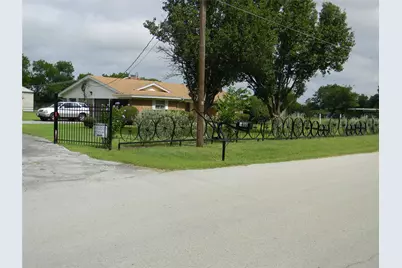 7400 Ball Road, Forest Hill, TX 76140 - Photo 2