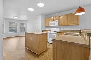 2205 Lookout Ln, Denton, TX 76207 - Photo 6
