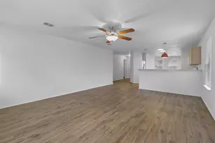 2205 Lookout Ln, Denton, TX 76207 - Photo 4