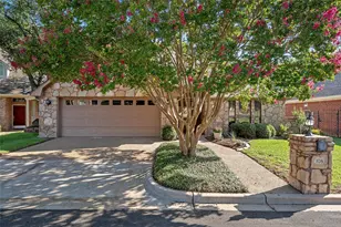 108 Landsborough Dr, Waco, TX 76712 - Photo 2