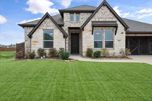 644 Winters Dr, Waxahachie, TX 75165 - Photo 1