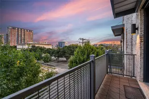 2817 Shelby Ave, Dallas, TX 75219 - Photo 10