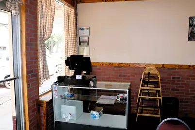 1113 Main Street, Commerce, TX 75428 - Photo 4