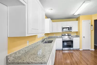 8404 Bowspirit Lane, Fort Worth, TX 76053 - Photo 4