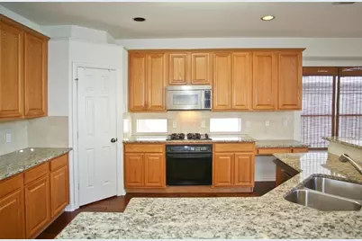 4551 Hawkhurst Drive, Plano, TX 75024 - Photo 4
