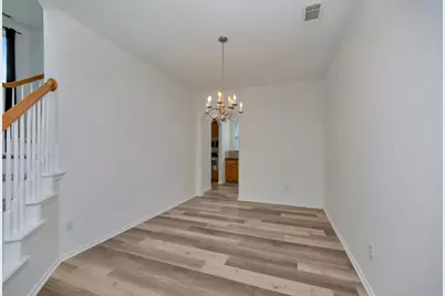 3244 Serpis, Grand Prairie, TX 75054 - Photo 10