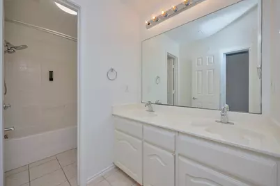 3244 Serpis, Grand Prairie, TX 75054 - Photo 30