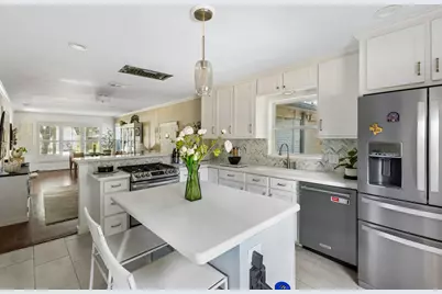 3715 Valley Ridge Road, Dallas, TX 75220 - Photo 10