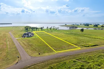 524 Shores Drive, Honey Grove, TX 75446 - Photo 18