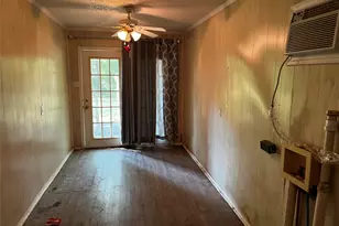 1005 Commerce Dr, Greenville, TX 75401 - Photo 6