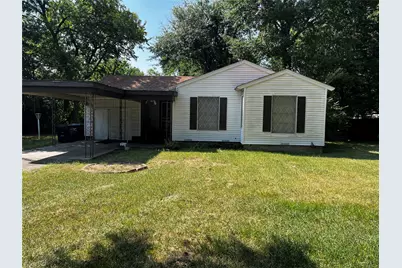 1005 Commerce Drive, Greenville, TX 75401 - Photo 1