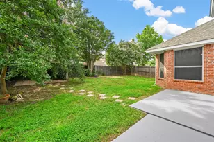 1711 Peregrine Dr, Corinth, TX 76210 - Photo 28