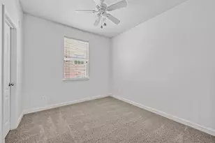 1711 Peregrine Dr, Corinth, TX 76210 - Photo 22